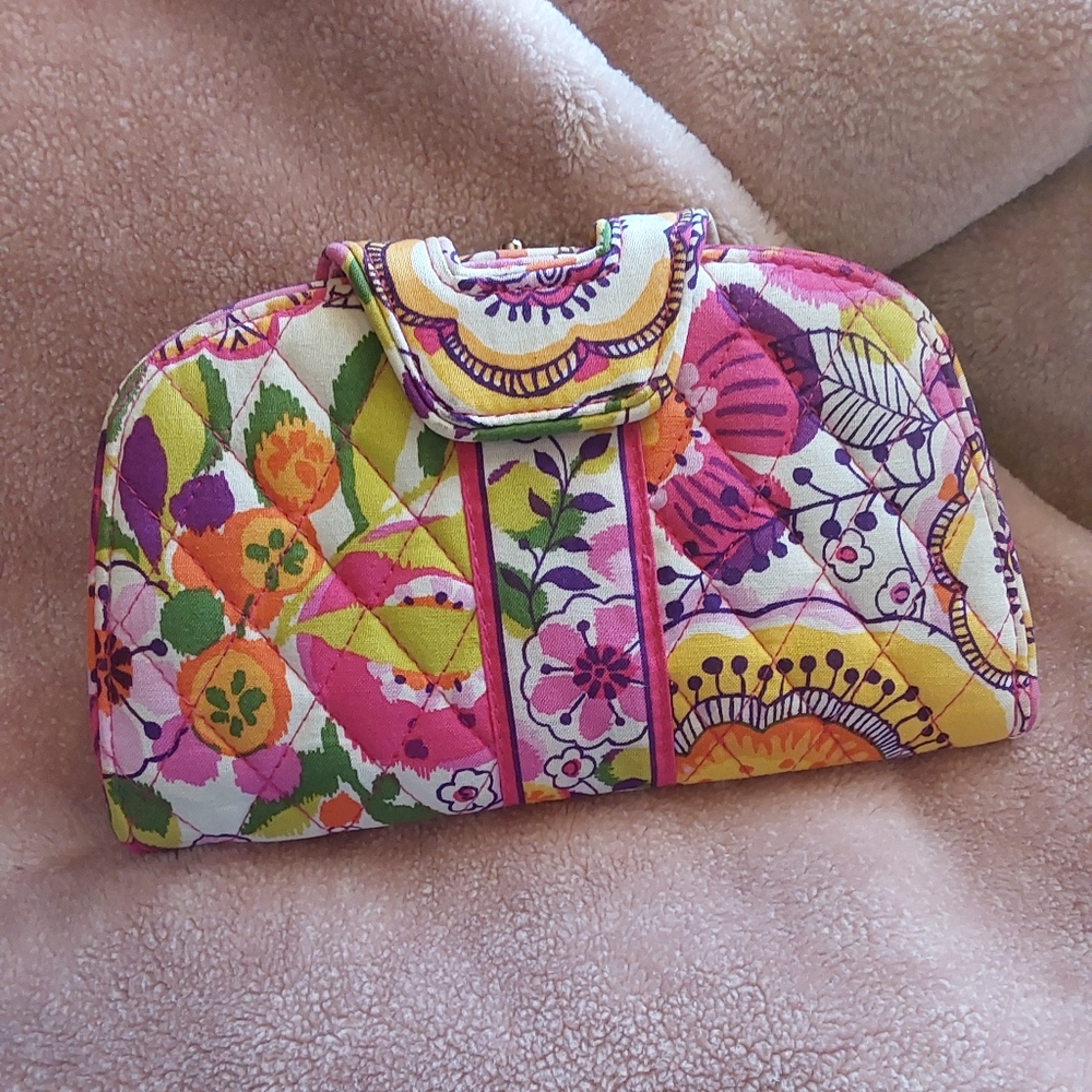 🌺 NEW Vera Bradley Multi-Compartment Wallet/Clutch